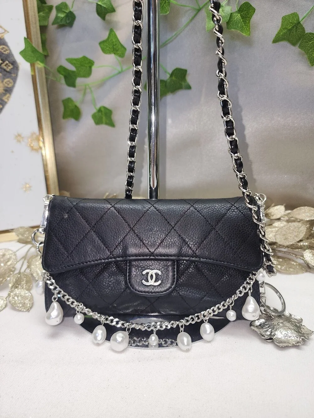 Authentic Chanel Caviar Leather Flap Card Wallet W/ COA